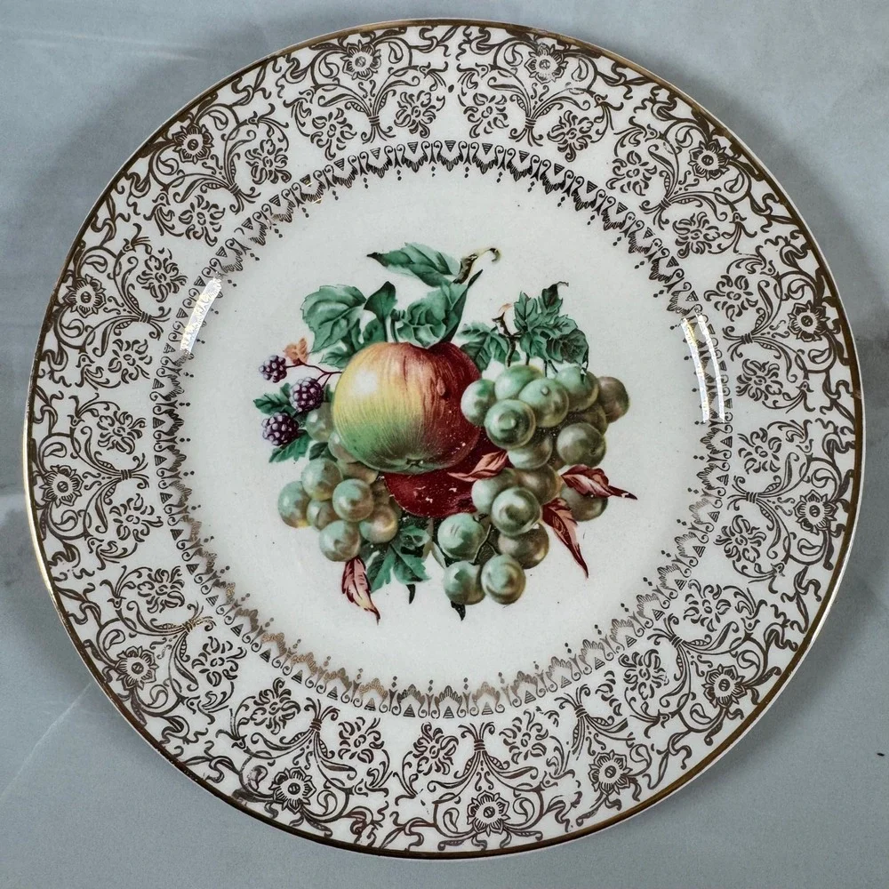 Lot of‎ 6 Salem Ovenproof Salad Plates Fruit Pattern 23K Gold Rims 7.25